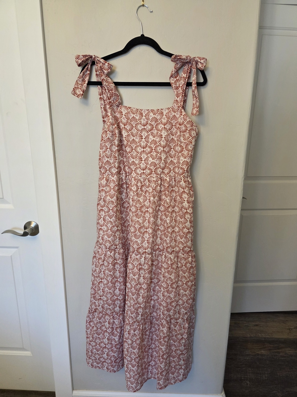 C&C California Rose-Tan Floral Tie-Shoulder Maxi Dress